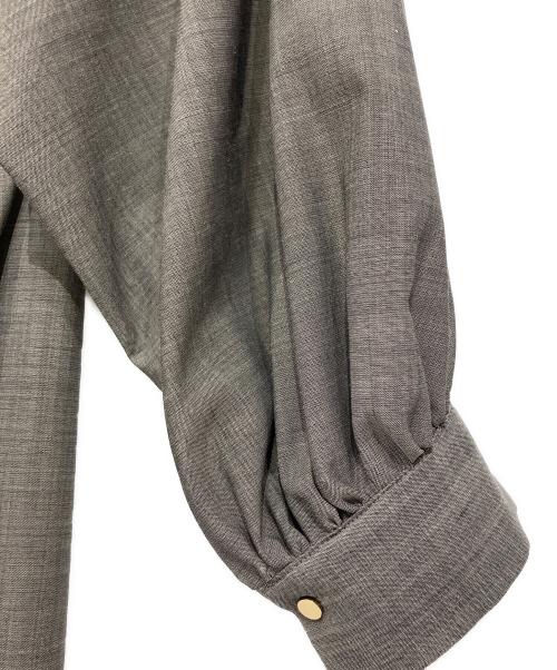 BEIGE（ベイジ）BEIGE (ベイジ) 長袖ブラウス ダークグレー サイズ:32の古着・服飾アイテム