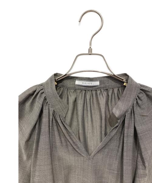 BEIGE（ベイジ）BEIGE (ベイジ) 長袖ブラウス ダークグレー サイズ:32の古着・服飾アイテム