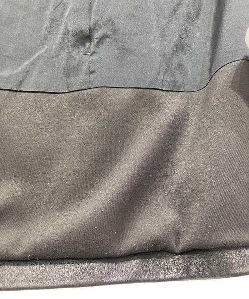 ARMANI COLLEZIONI（アルマーニ コレツィオーニ）ARMANI COLLEZIONI (アルマーニ コレツィオーニ) ラムレザージャケット ブラック サイズ:40の古着・服飾アイテム