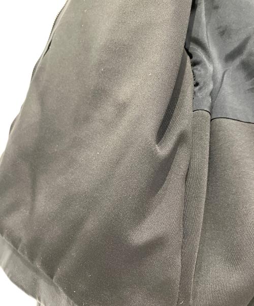 ARMANI COLLEZIONI（アルマーニ コレツィオーニ）ARMANI COLLEZIONI (アルマーニ コレツィオーニ) ラムレザージャケット ブラック サイズ:40の古着・服飾アイテム