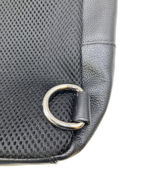 COACH（コーチ）COACH (コーチ) チャールズ スムースレザー スリングパック ブラックの古着・服飾アイテム