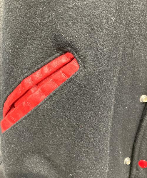 DeLonghi（デロンギ）DeLonghi (デロンギ) 袖レザースタジャン ブラック×レッド サイズ:XLの古着・服飾アイテム
