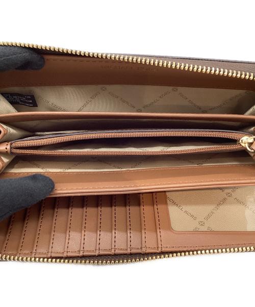 MICHAEL KORS（マイケルコース）MICHAEL KORS (マイケルコース) 長財布 ブラウンの古着・服飾アイテム