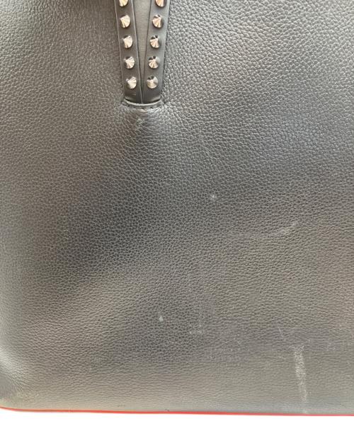 Christian Louboutin（クリスチャン・ルブタン）Christian Louboutin (クリスチャン・ルブタン) スタッズトートバッグ ブラック×レッドの古着・服飾アイテム