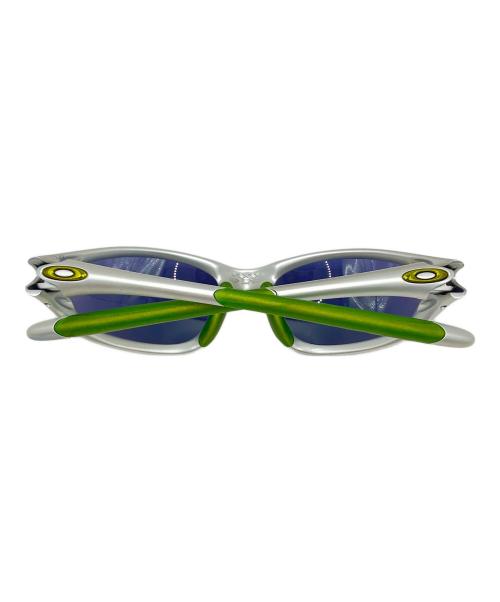 OAKLEY（オークリー）OAKLEY (オークリー) TWENTY XX シルバー×グリーンの古着・服飾アイテム