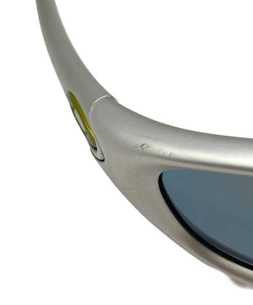 OAKLEY（オークリー）OAKLEY (オークリー) TWENTY XX シルバー×グリーンの古着・服飾アイテム