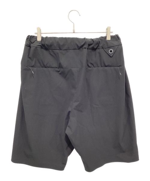 WHITE MOUNTAINEERING（ホワイトマウンテ二アニング）WHITE MOUNTAINEERING (ホワイトマウンテ二アニング) ショートパンツ ブラック サイズ:SIZE1の古着・服飾アイテム