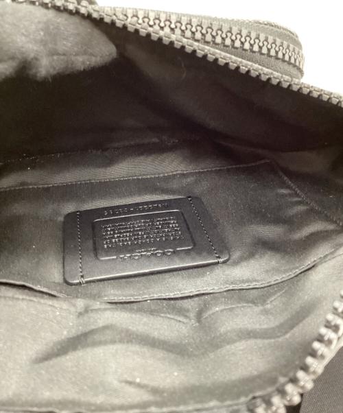 COACH（コーチ）COACH (コーチ) ボディーバッグ ブラックの古着・服飾アイテム