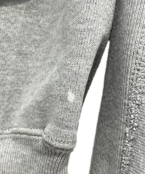 Champion（チャンピオン）Champion (チャンピオン) スウェット グレー×レッド サイズ:XLの古着・服飾アイテム