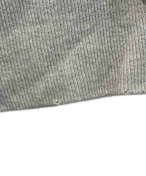 Champion（チャンピオン）Champion (チャンピオン) スウェット グレー×レッド サイズ:XLの古着・服飾アイテム