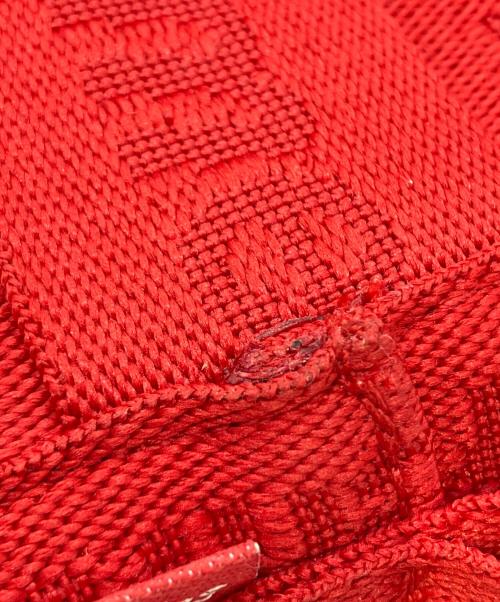 SUPREME（シュプリーム）SUPREME (シュプリーム) ショルダーバッグ レッドの古着・服飾アイテム