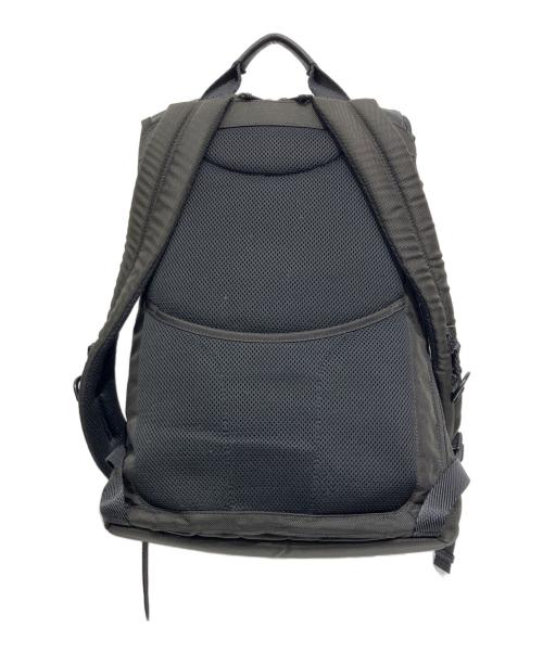 TUMI（トゥミ）TUMI (トゥミ) ロールトップ バックパック ブラックの古着・服飾アイテム