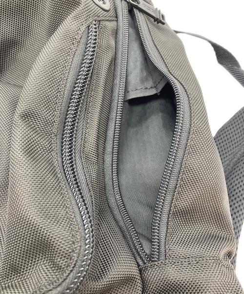 TUMI（トゥミ）TUMI (トゥミ) ロールトップ バックパック ブラックの古着・服飾アイテム