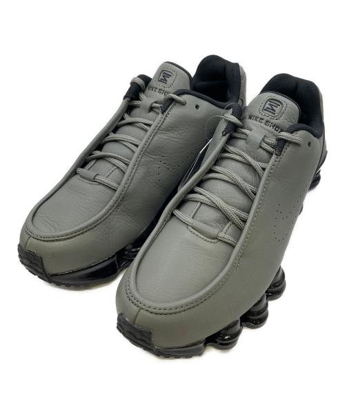 NIKE（ナイキ）NIKE (ナイキ) SHOX TL SE グレー サイズ:27.5cm 未使用品の古着・服飾アイテム