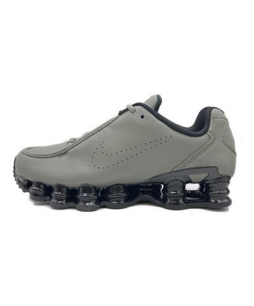 NIKE（ナイキ）NIKE (ナイキ) SHOX TL SE グレー サイズ:27.5cm 未使用品の古着・服飾アイテム