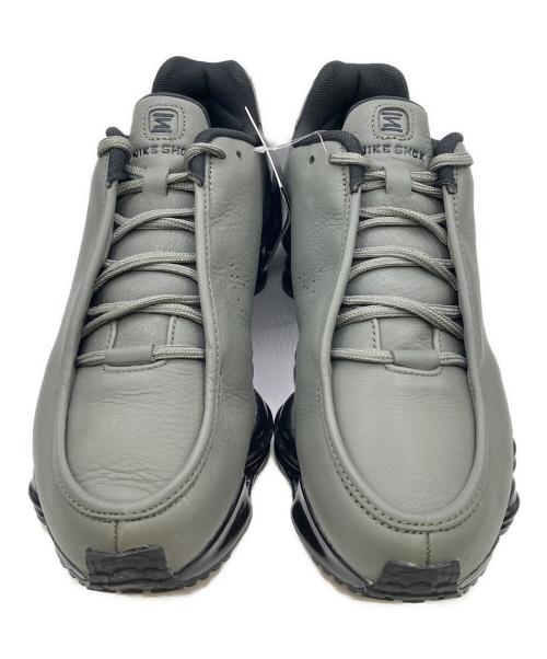 NIKE（ナイキ）NIKE (ナイキ) SHOX TL SE グレー サイズ:27.5cm 未使用品の古着・服飾アイテム