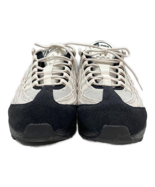 NIKE（ナイキ）NIKE (ナイキ) スニーカー ホワイト×ブラック サイズ:28.5の古着・服飾アイテム