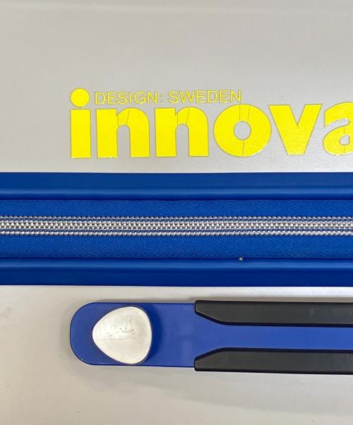 innovator（イノベーター）innovator (イノベーター) キャリーバッグ グレー×ブルーの古着・服飾アイテム