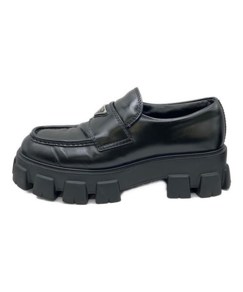 PRADA（プラダ）PRADA (プラダ) モノリス ブラッシュドレザー ローファー ブラック サイズ:8の古着・服飾アイテム