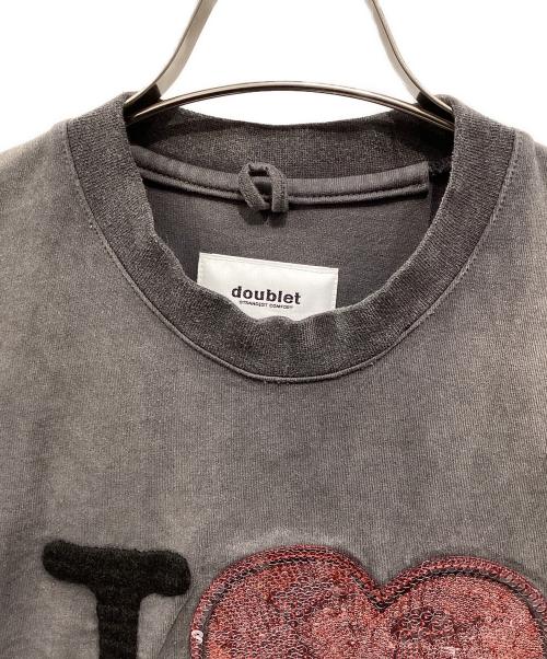 doublet（ダブレット）doublet (ダブレット) 半袖カットソー グレー×レッド サイズ:Mの古着・服飾アイテム