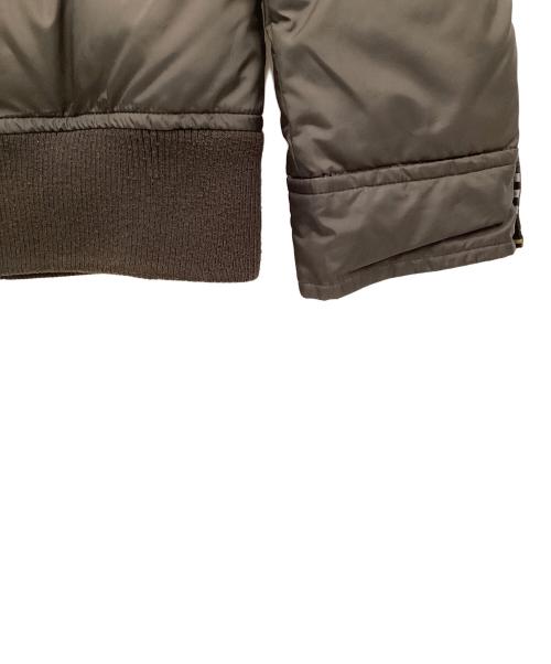 BURBERRY BLACK LABEL（バーバリーブラックレーベル）BURBERRY BLACK LABEL (バーバリーブラックレーベル) ダウンジャケット ブラウン×ホワイト サイズ:Mの古着・服飾アイテム