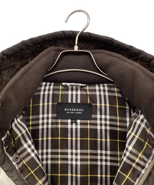 BURBERRY BLACK LABEL（バーバリーブラックレーベル）BURBERRY BLACK LABEL (バーバリーブラックレーベル) ダウンジャケット ブラウン×ホワイト サイズ:Mの古着・服飾アイテム