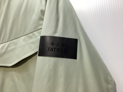 TATRAS（タトラス）TATRAS (タトラス) ポリエステルダウンフーディジャケット グレー×ブラック サイズ:01の古着・服飾アイテム