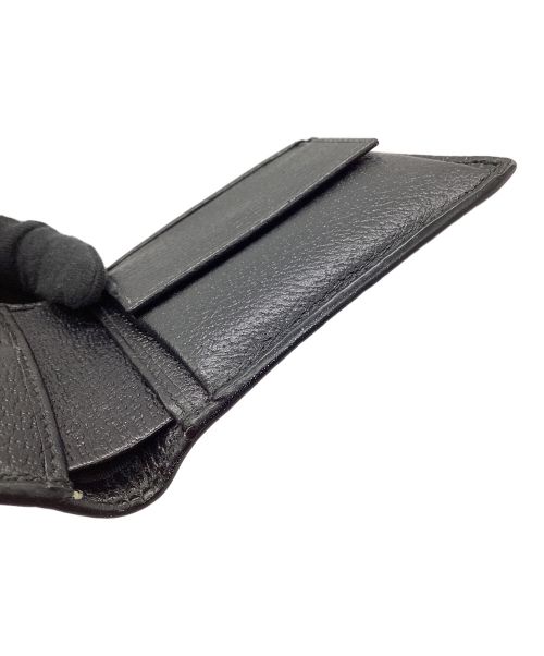 GUCCI（グッチ）GUCCI (グッチ) 2つ折り財布 ブラックの古着・服飾アイテム