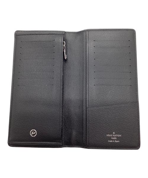 LOUIS VUITTON（ルイ ヴィトン）LOUIS VUITTON (ルイ ヴィトン) モノグラム・エクリプス ポルトフォイユブラザ M64438 長財布 ブラック×シルバーの古着・服飾アイテム
