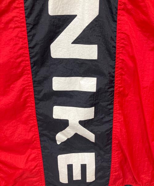 NIKE（ナイキ）NIKE (ナイキ) レトロタグナイロンジャケット ブラック×レッド サイズ:Mの古着・服飾アイテム