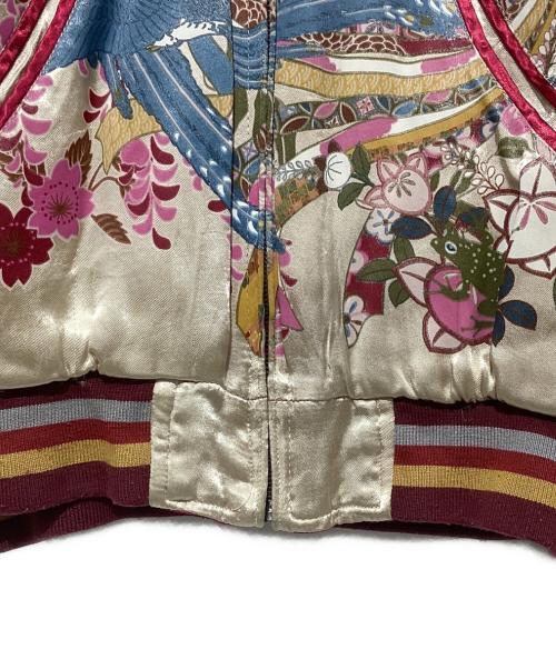 雅結（ミヤビムスビ）雅結 (ミヤビムスビ) スカジャン レッド×ゴールド サイズ:XXLの古着・服飾アイテム