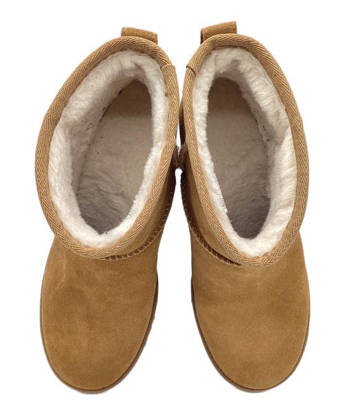 UGG（アグ）UGG (アグ) ウェッジヒールブーツ ブラウン サイズ:23.5の古着・服飾アイテム