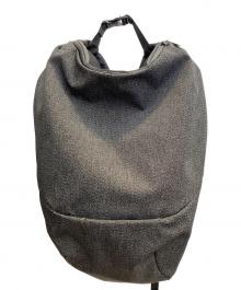 UN METRE（アンメートルプロダクションズ）の古着「Two Line Backpack Plus」｜グレー