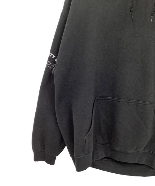 Travis Scott（トラヴィススコット）Travis Scott (トラヴィススコット) プルオーバーパーカー ブラック サイズ:Mの古着・服飾アイテム