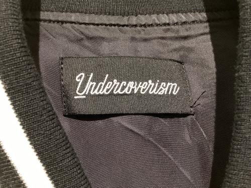 UNDERCOVERISM（アンダーカバーイズム）UNDERCOVERISM (アンダーカバーイズム) サテンスタジャン ブラック サイズ:XLの古着・服飾アイテム