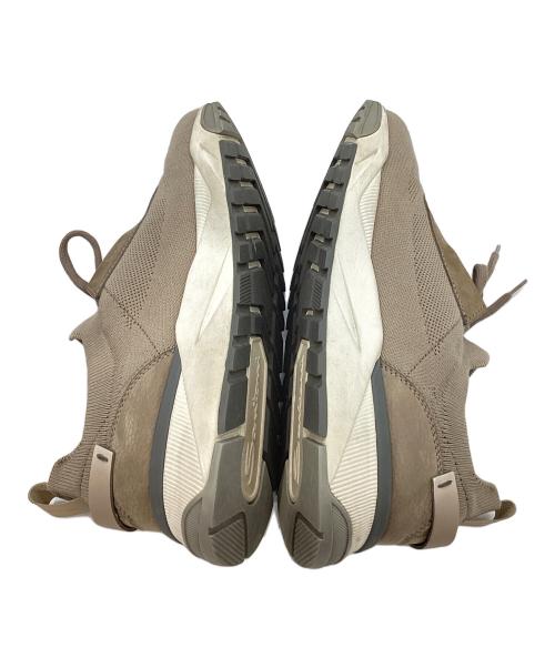 Santoni（サントーニ）Santoni (サントーニ) スニーカー ベージュ サイズ:UK71/2の古着・服飾アイテム