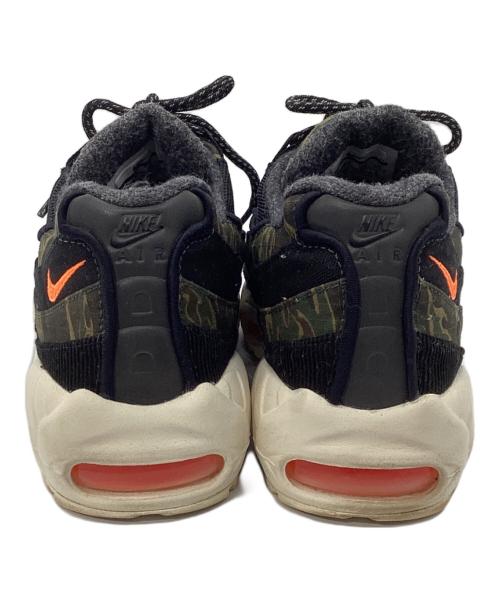 NIKE（ナイキ）NIKE (ナイキ) CarHartt (カーハート) スニーカー グリーン×ブラウン×ブラック サイズ:25の古着・服飾アイテム