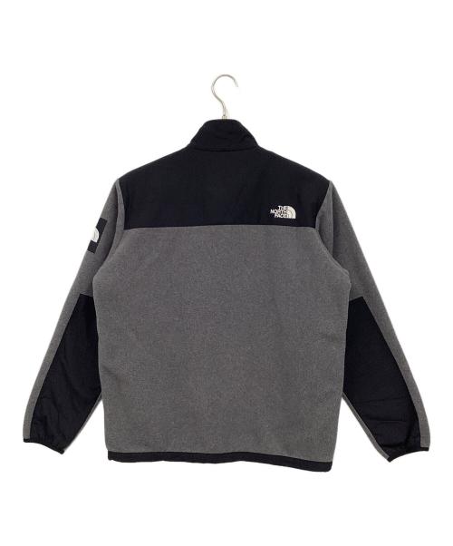 THE NORTH FACE（ザ ノース フェイス）THE NORTH FACE (ザ ノース フェイス) デナリジャケット ブラック×グレー サイズ:Mの古着・服飾アイテム