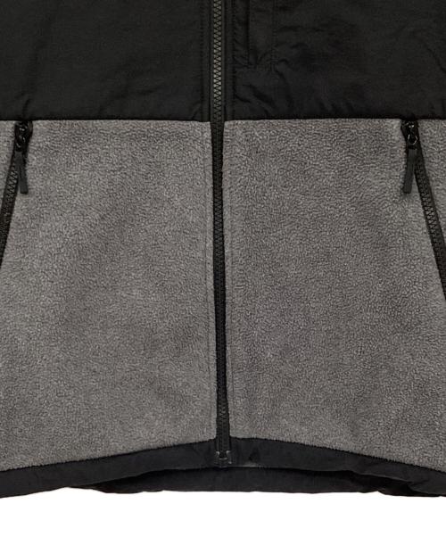 THE NORTH FACE（ザ ノース フェイス）THE NORTH FACE (ザ ノース フェイス) デナリジャケット ブラック×グレー サイズ:Mの古着・服飾アイテム