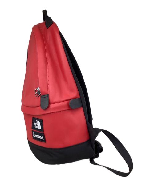 THE NORTH FACE（ザ ノース フェイス）THE NORTH FACE (ザ ノース フェイス) SUPREME (シュプリーム) シュプリーム/ザ ノース フェイス/NF0A3G73/レザーデイパック レッド×ブラックの古着・服飾アイテム
