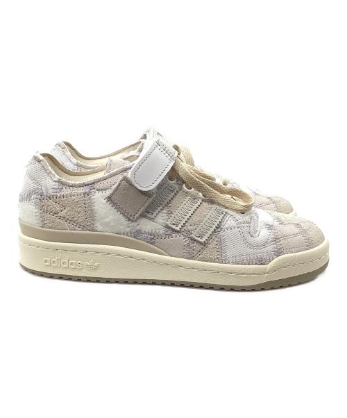adidas（アディダス）adidas (アディダス) FORUM LOW ATMOS SH ホワイト×ベージュ サイズ:24.5の古着・服飾アイテム