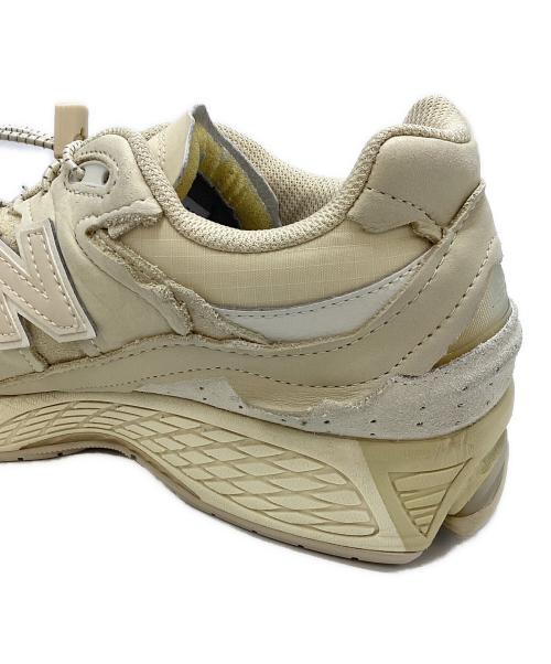 NEW BALANCE（ニューバランス）NEW BALANCE (ニューバランス) M2002RDQ SAND BEIGE 2002 Dワイズ アイボリー サイズ:27cmの古着・服飾アイテム