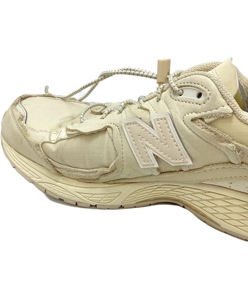 NEW BALANCE（ニューバランス）NEW BALANCE (ニューバランス) M2002RDQ SAND BEIGE 2002 Dワイズ アイボリー サイズ:27cmの古着・服飾アイテム