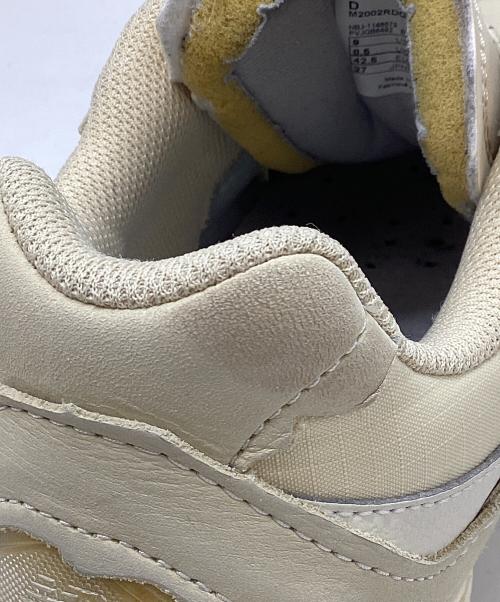 NEW BALANCE（ニューバランス）NEW BALANCE (ニューバランス) M2002RDQ SAND BEIGE 2002 Dワイズ アイボリー サイズ:27cmの古着・服飾アイテム