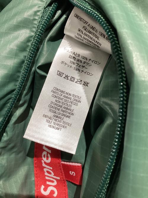 SUPREME（シュプリーム）SUPREME (シュプリーム) Reversible Feather weight Down Puffer Jacket グリーン×ブラック サイズ:Sの古着・服飾アイテム
