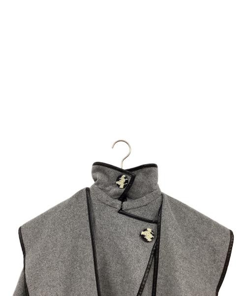 Snidel（スナイデル）Snidel (スナイデル) SWEET (スウィート) 新木優子 (アラキ ユウコ) ポンチョコート グレー サイズ:Fの古着・服飾アイテム