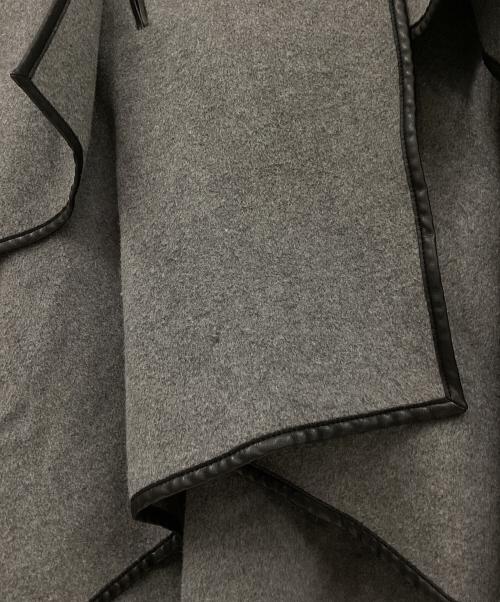 Snidel（スナイデル）Snidel (スナイデル) SWEET (スウィート) 新木優子 (アラキ ユウコ) ポンチョコート グレー サイズ:Fの古着・服飾アイテム