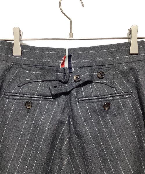 THOM BROWNE. NEW YORK（トムブラウン ニューヨーク）THOM BROWNE. NEW YORK (トムブラウンニューヨーク) 2Bセットアップスーツ グレー サイズ:00の古着・服飾アイテム