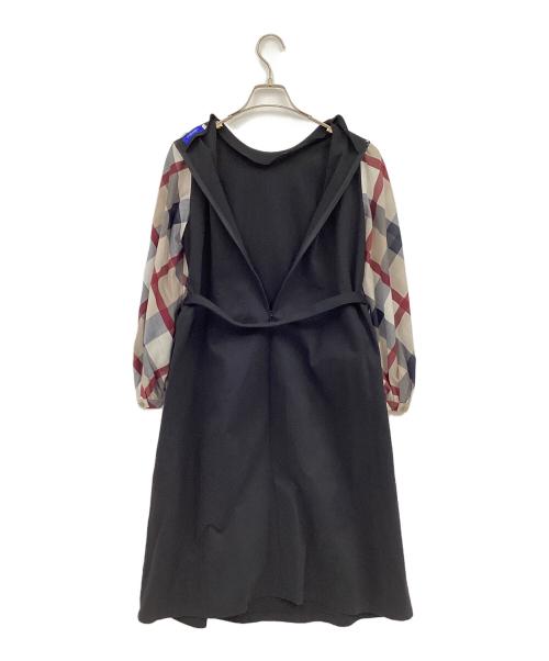 BLUE LABEL CRESTBRIDGE（ブルーレーベルクレストブリッジ）BLUE LABEL CRESTBRIDGE (ブルーレーベルクレストブリッジ) コンパクトライトポンチサックドレス ブラック サイズ:36の古着・服飾アイテム