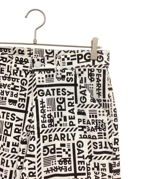 PEARLY GATES（パーリーゲイツ）PEARLY GATES (パーリーゲイツ) ゴルフウェア(パンツ) ブラック×ホワイト サイズ:4の古着・服飾アイテム